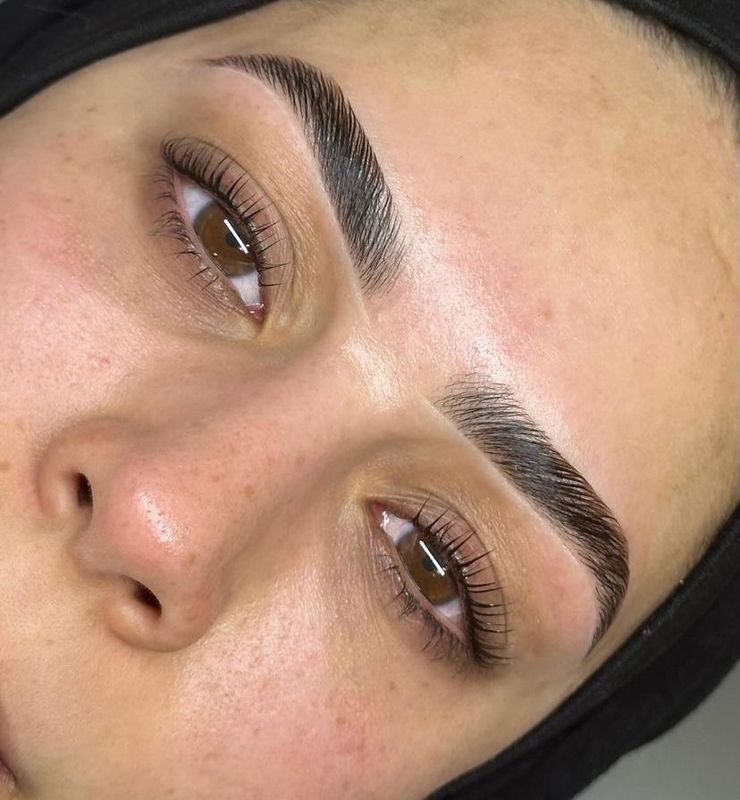 میکروبلیدینگ ابرو